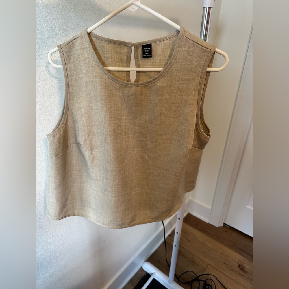 Women’s sheik curve linen tank top size 0X